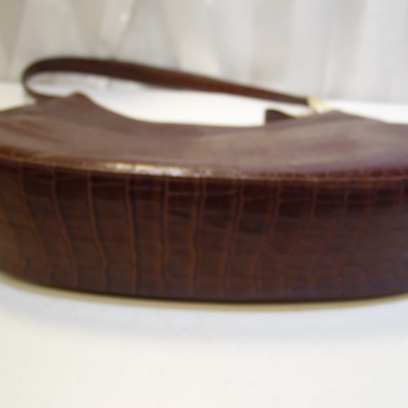 Enzo Angiolini Croc Pattern Hobo Shoulder Bag - Picture 8 of 8